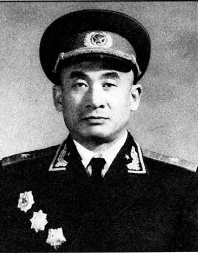 王明坤.jpg